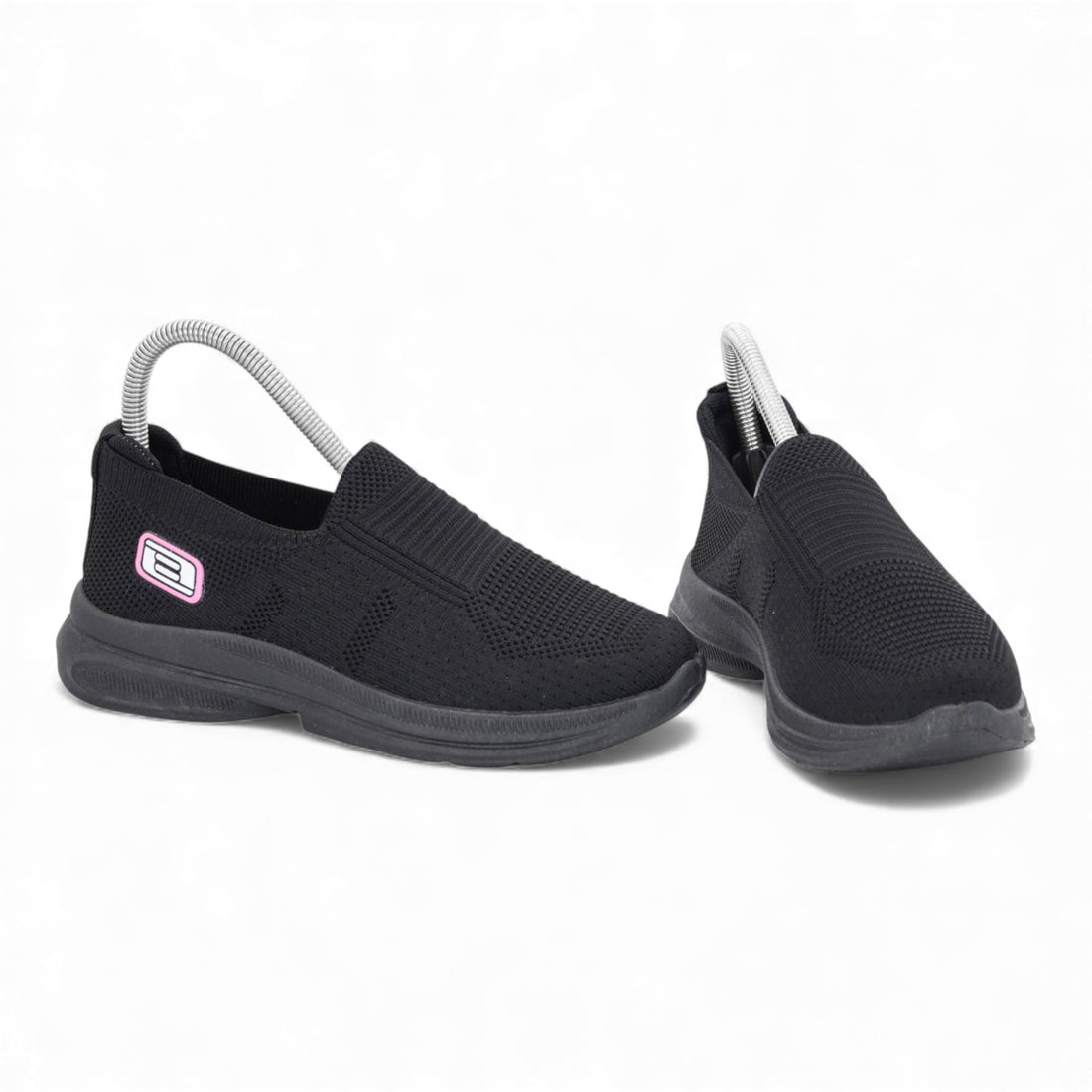 M011210 fbric shoes