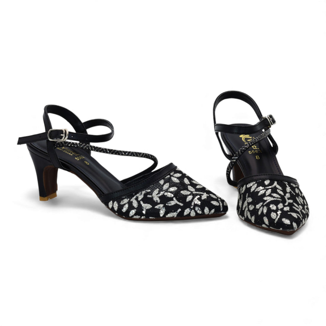 M011254 heel shoes