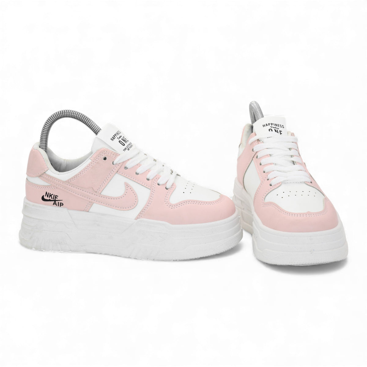 M011266 tick shoes