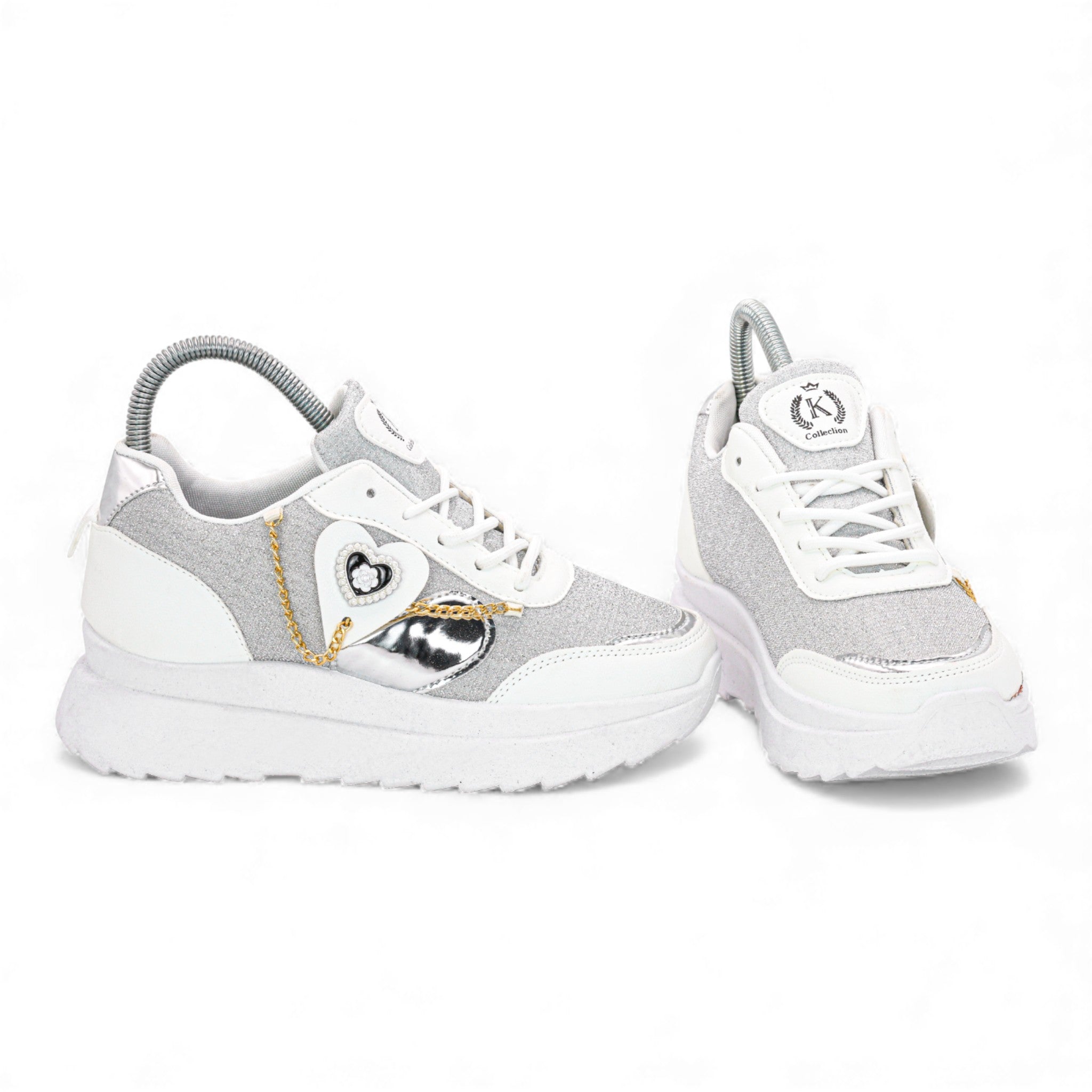 M011267 chain shoes