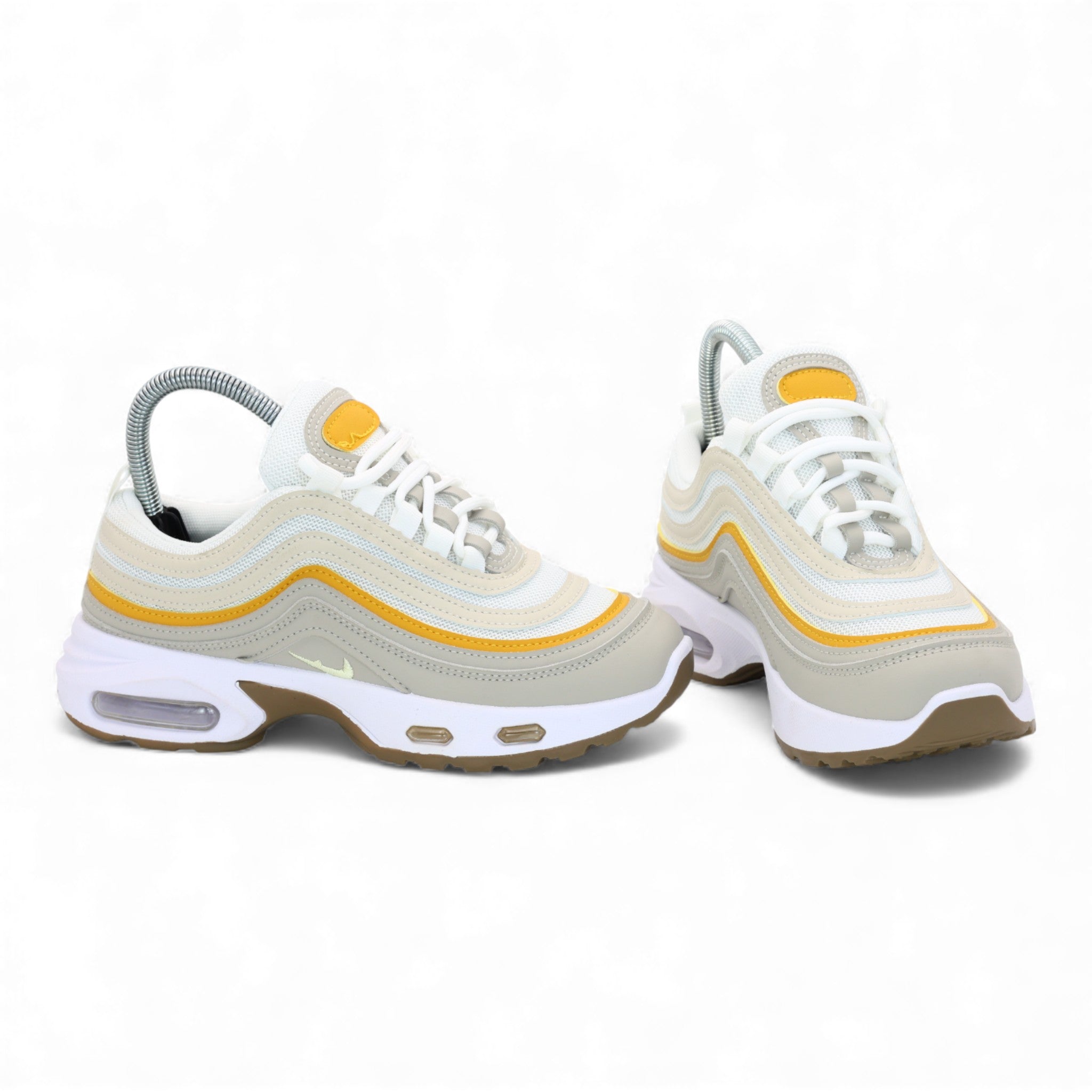 M011304 tick shoes
