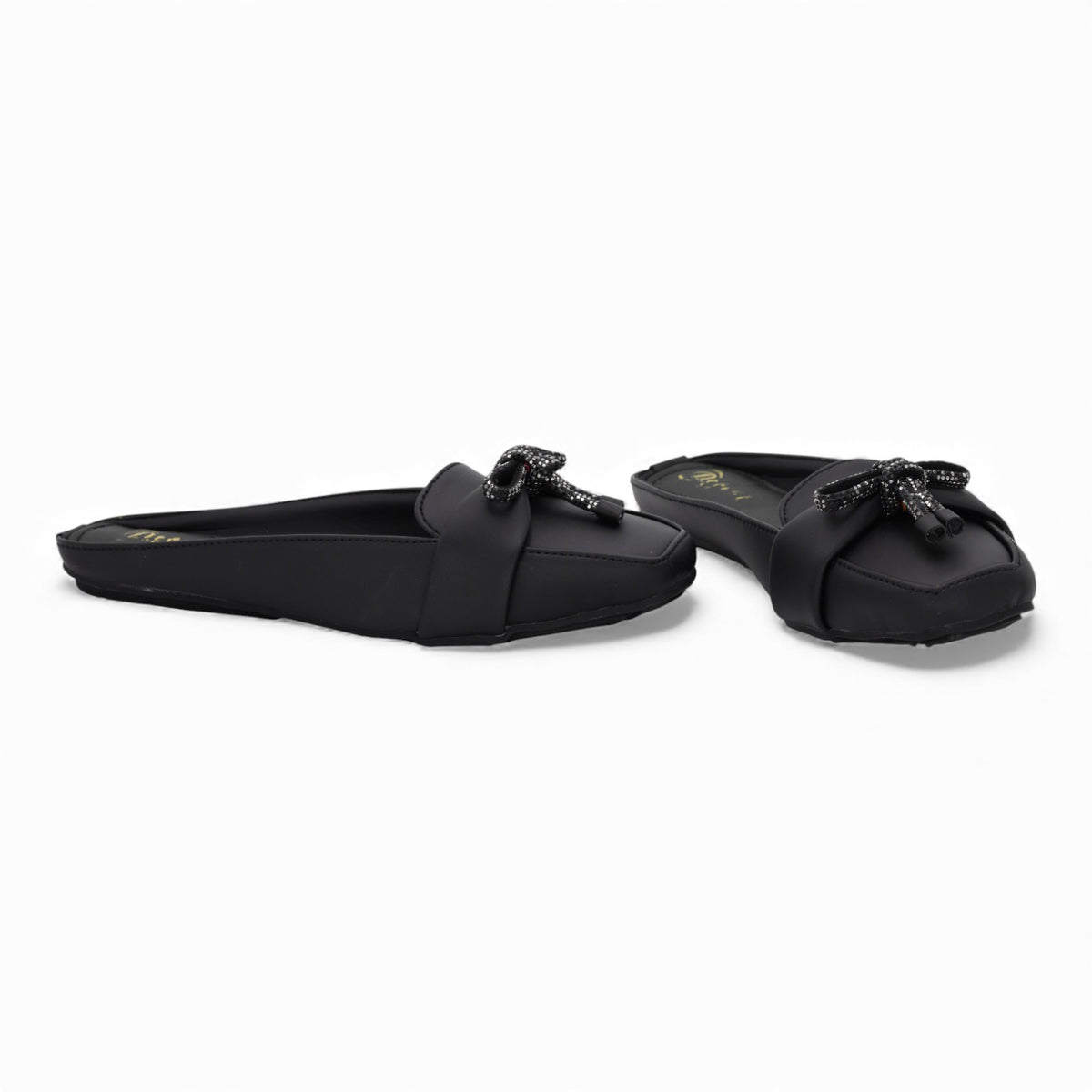 M011385 half shoes
