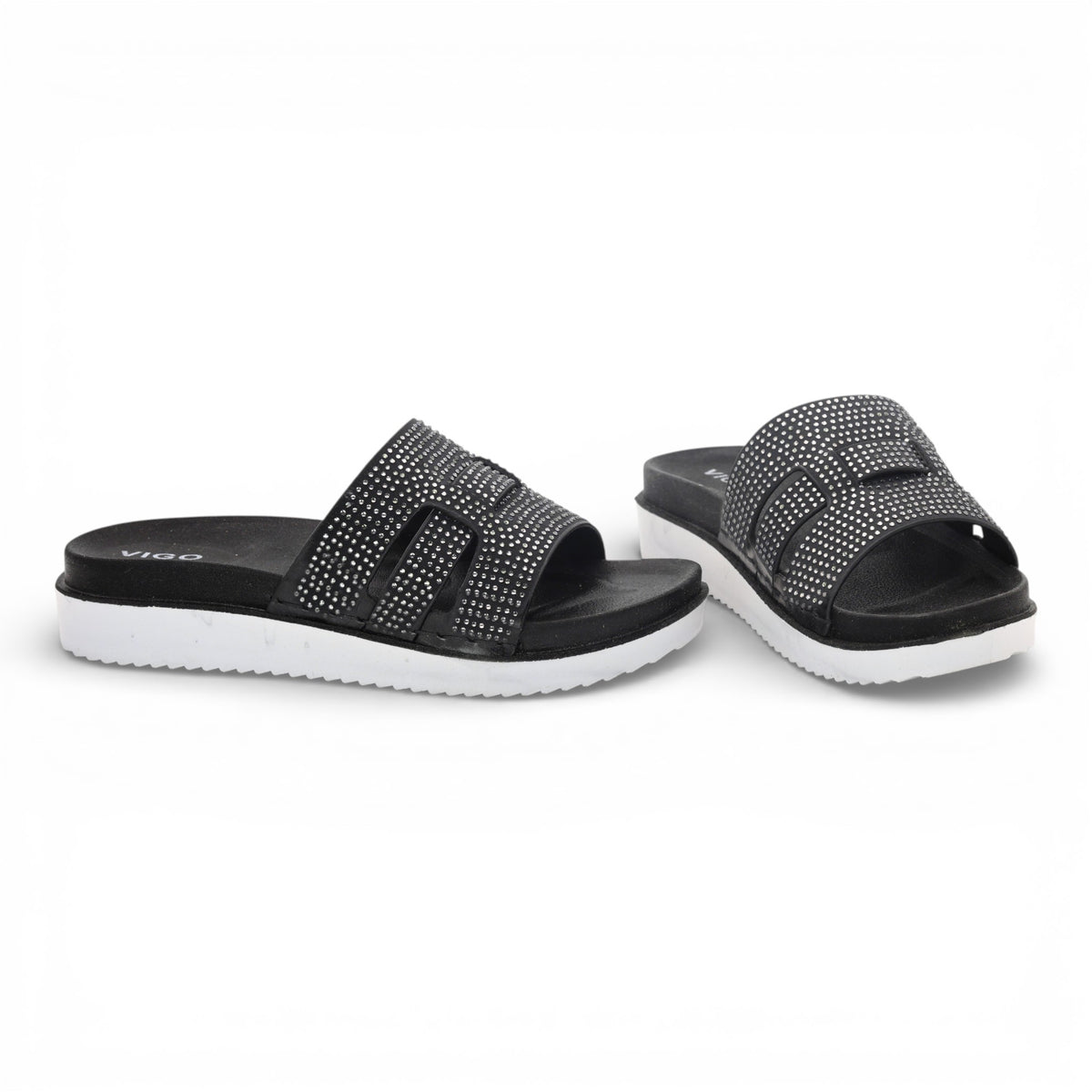 M011628 comfy slipper