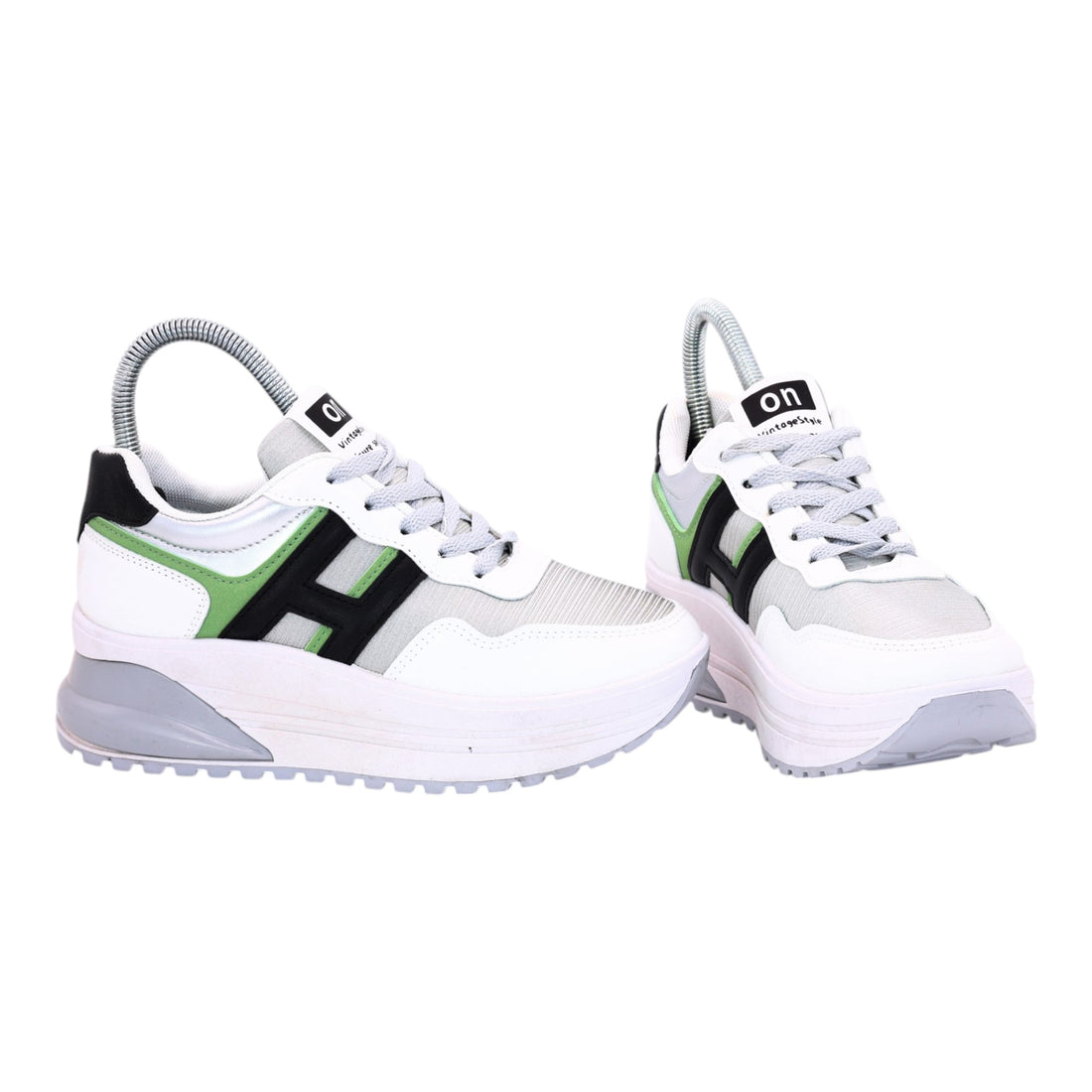 M011696 shoes