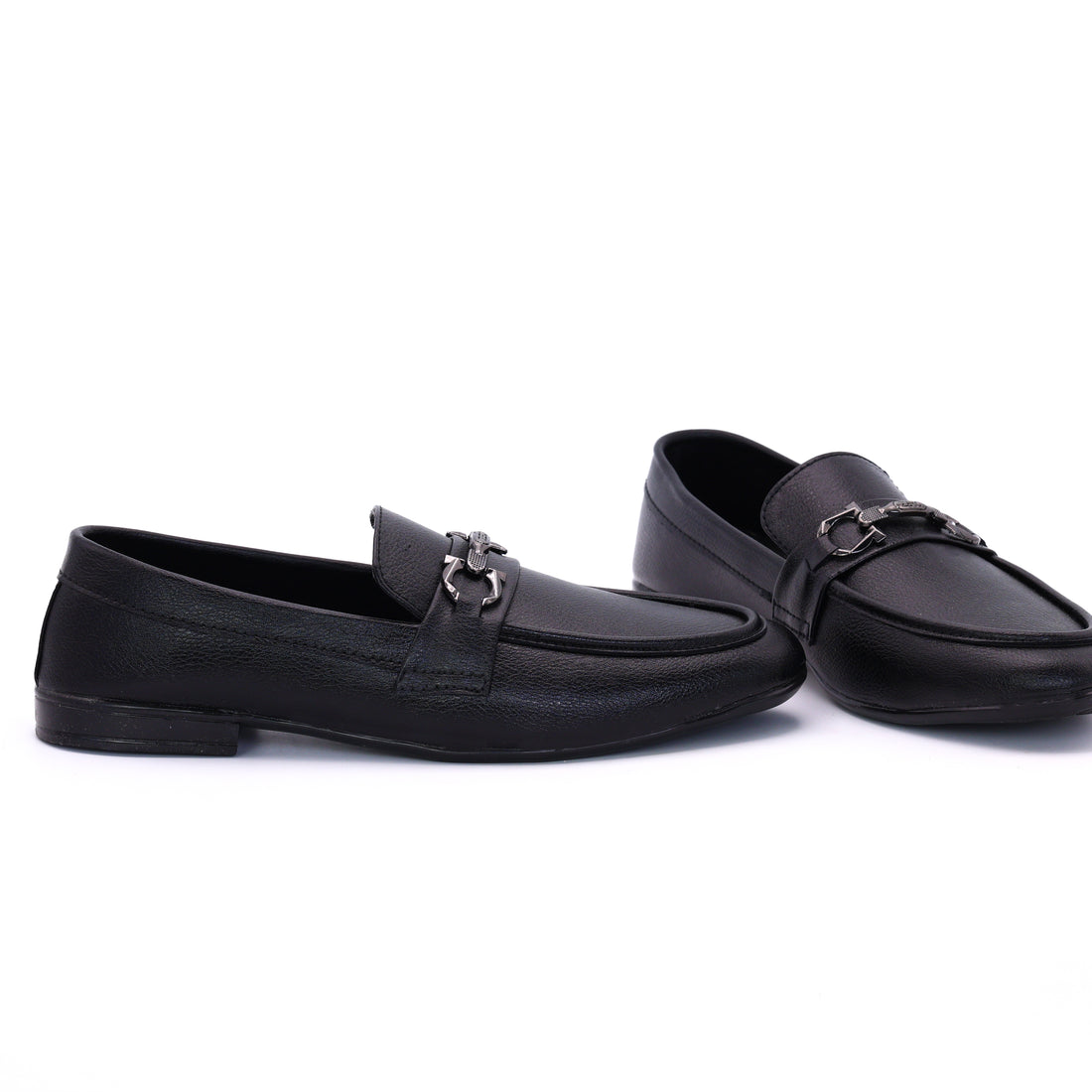 M011765 loafer shoes