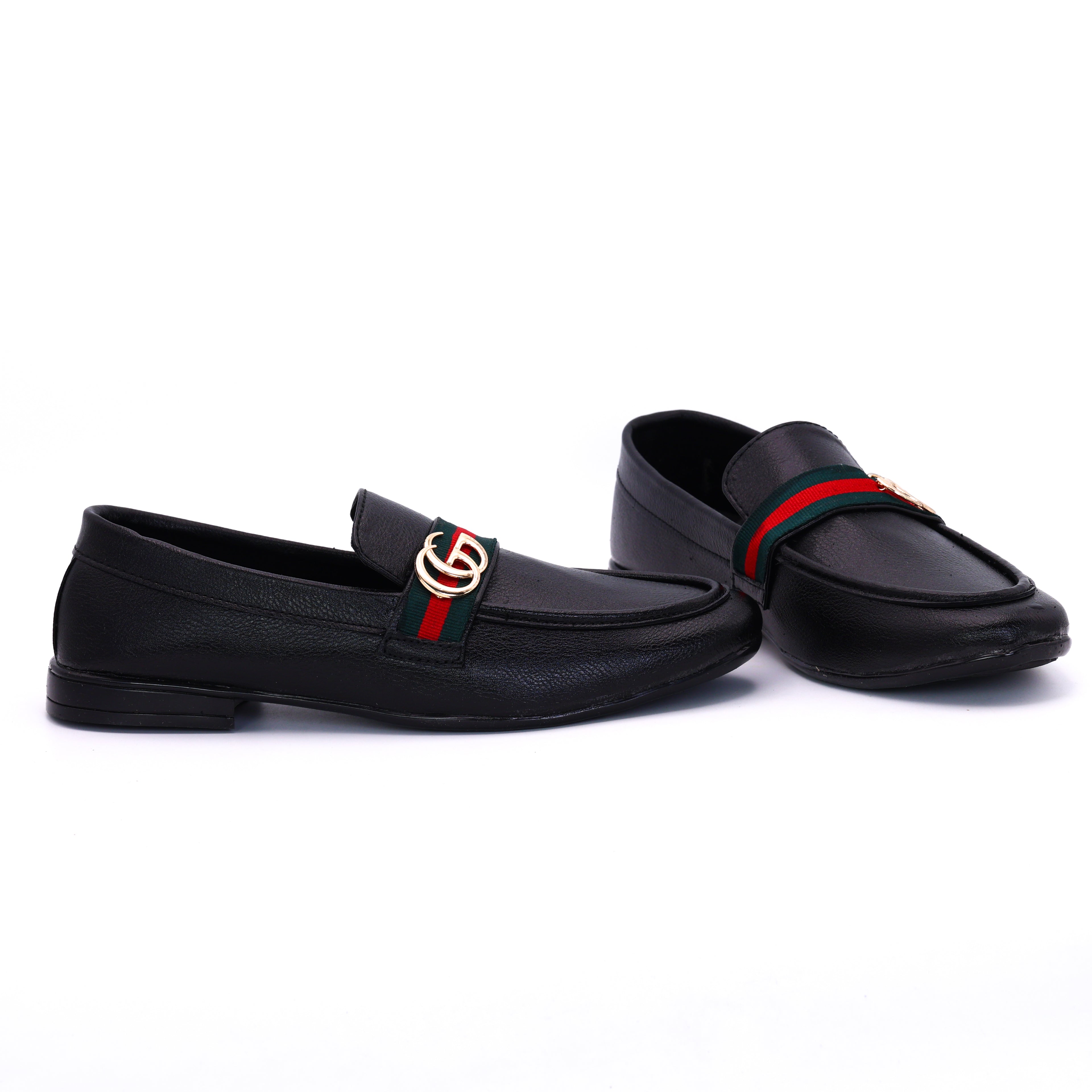 M011767 loafer shoes
