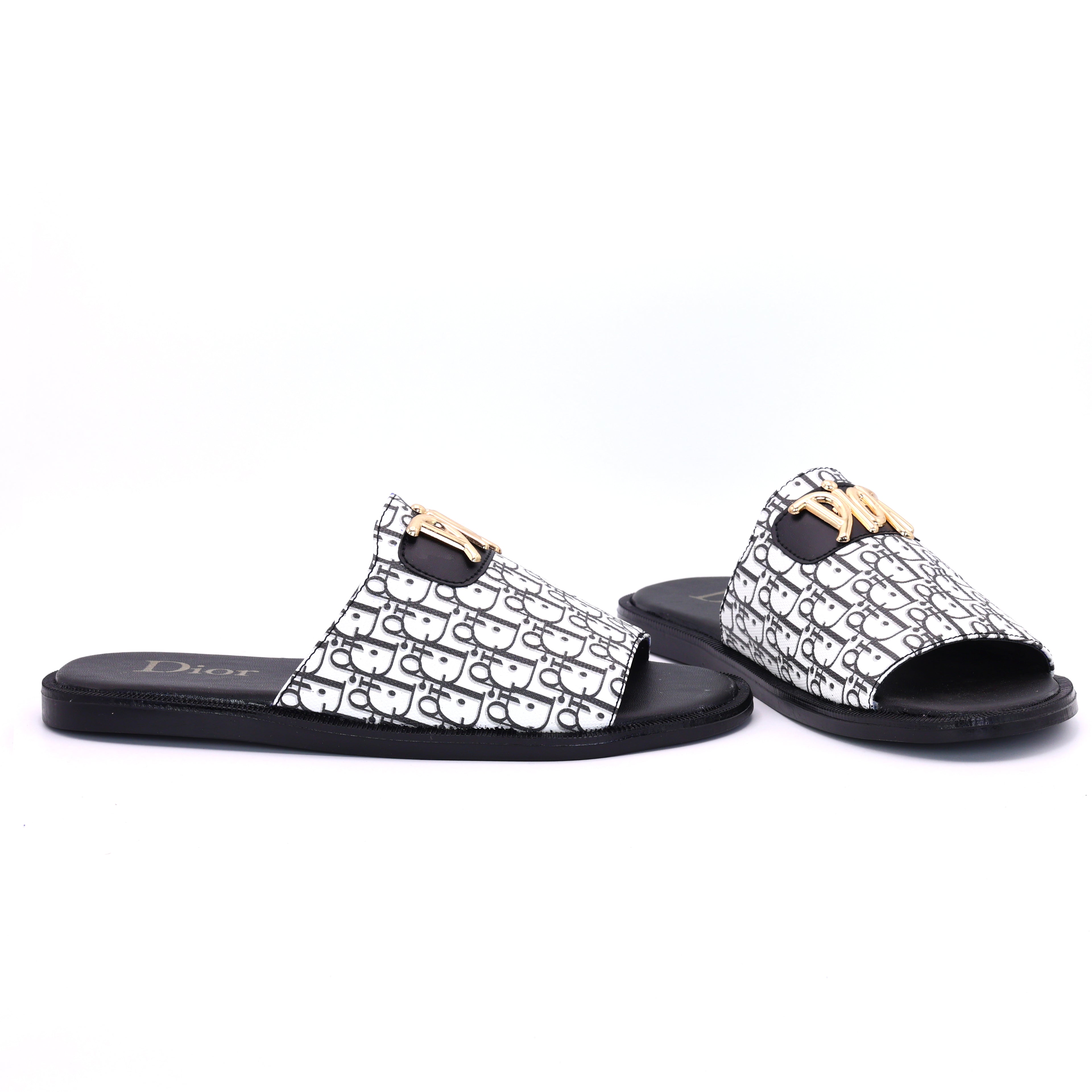 M011772 men slipper