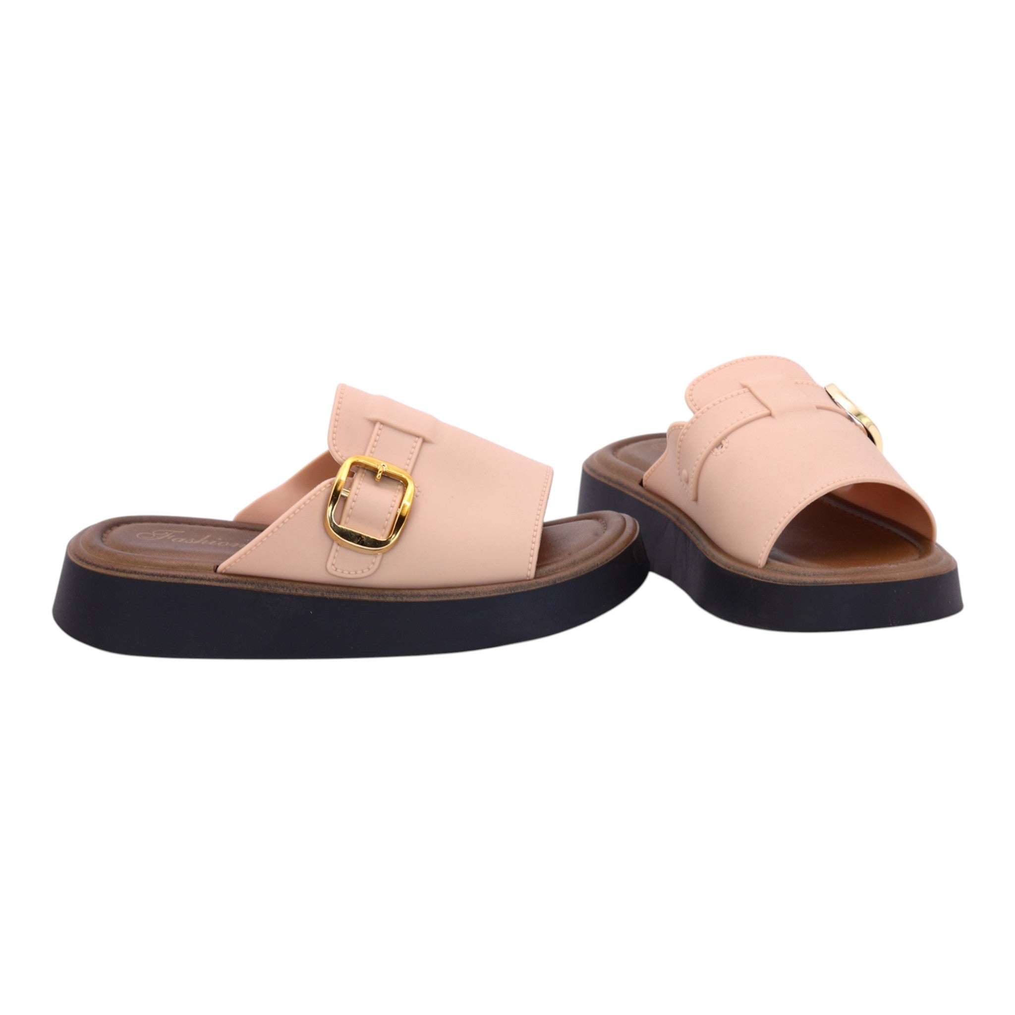 M011781 slipper