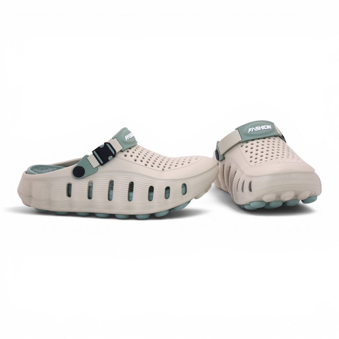M011872 soft clogs