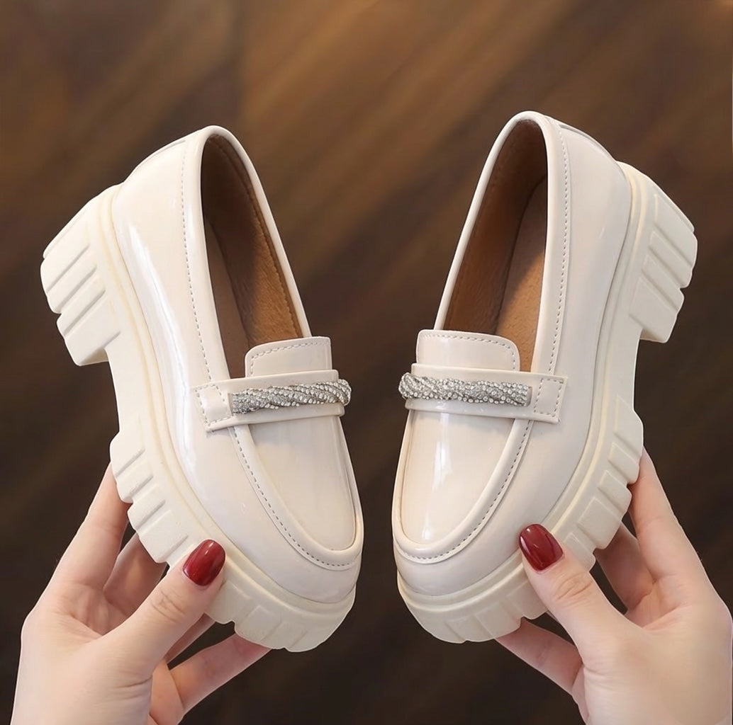 A6 kids patent