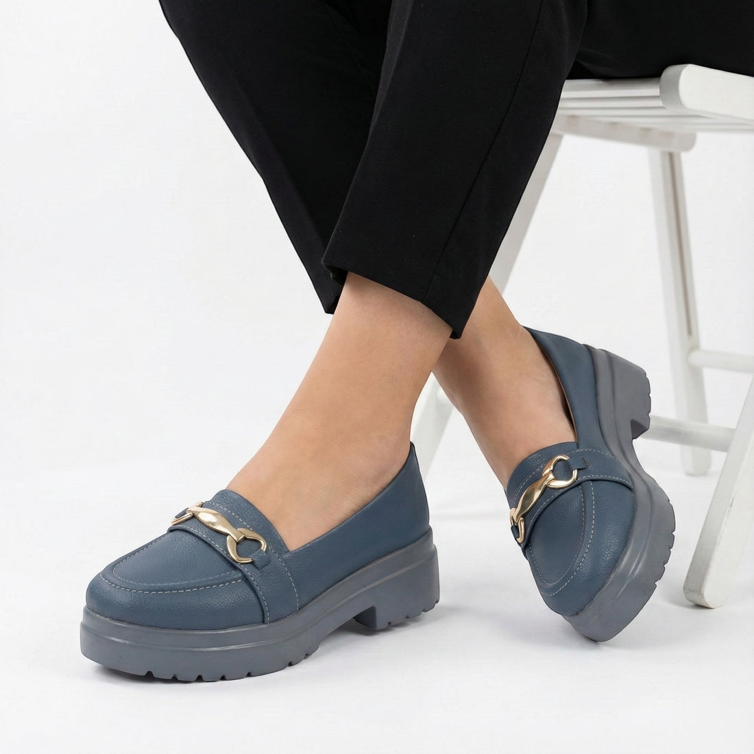 M011343 block heel