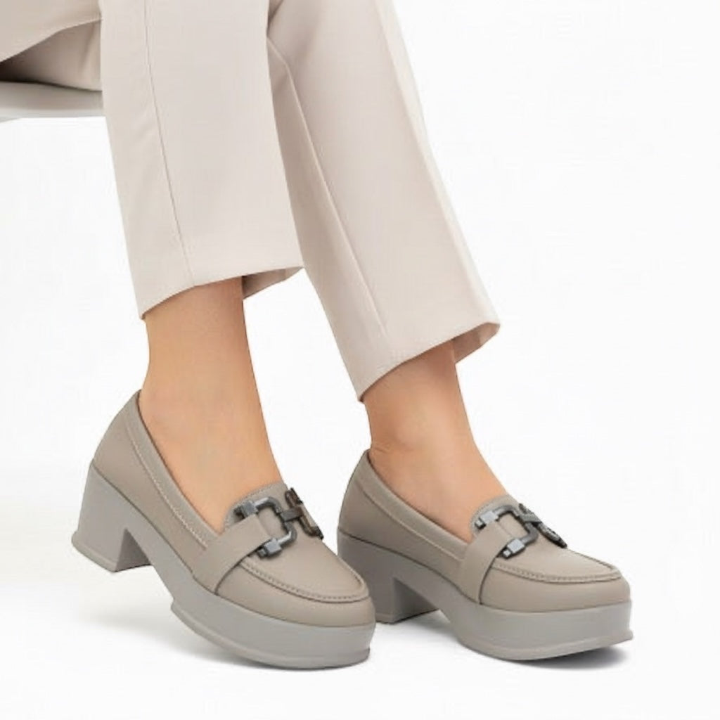 M011353 block heel