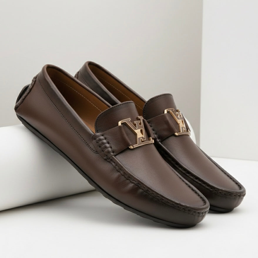 V7071 men shoes