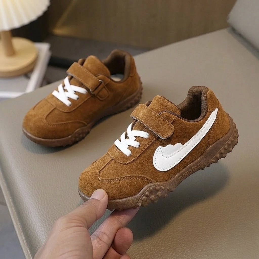 M011300 kids shoes