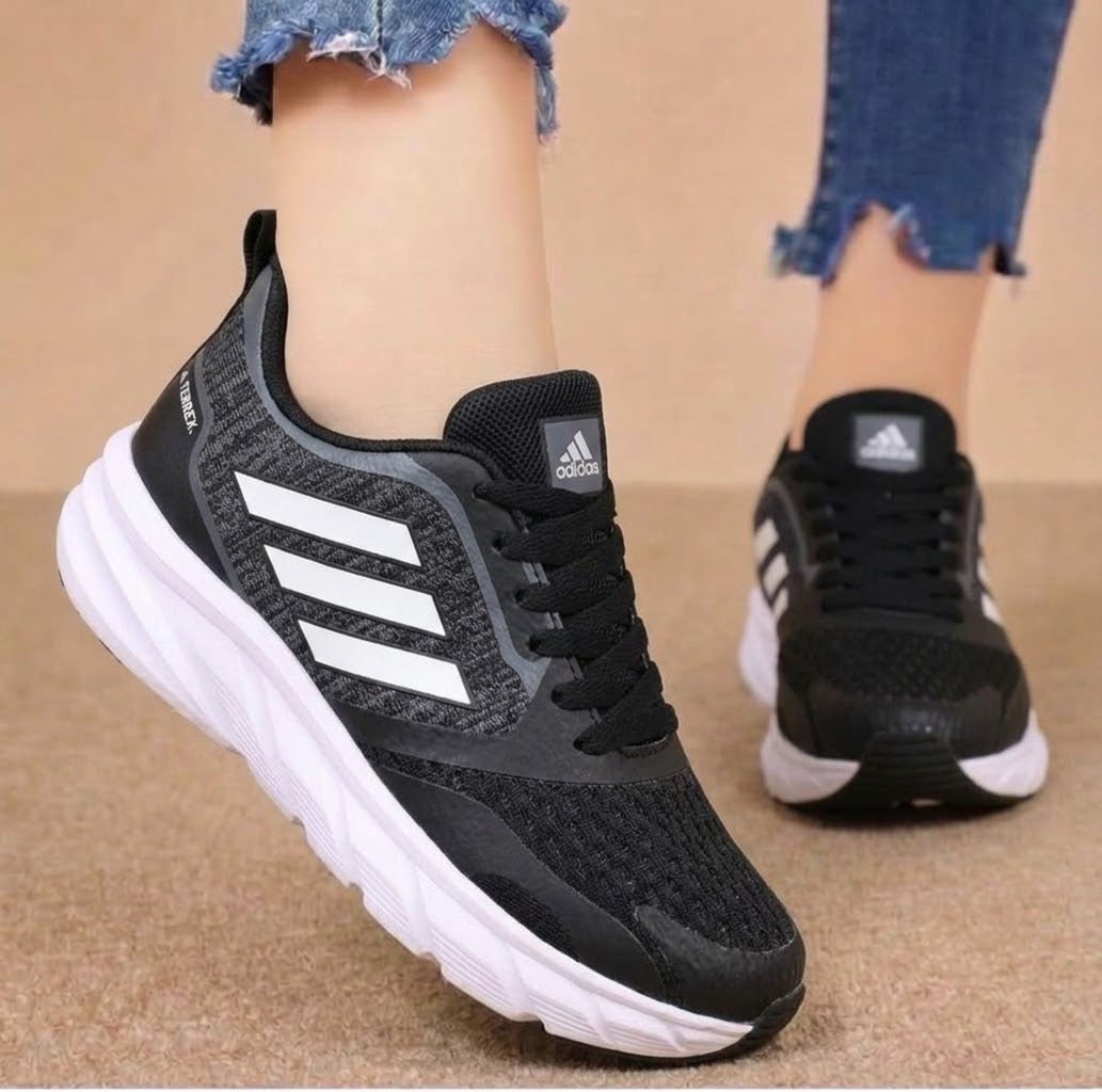 M012212 soft shoes