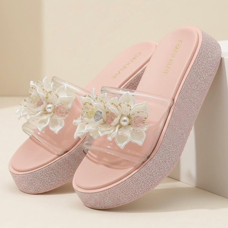 Transparent pearl slipper