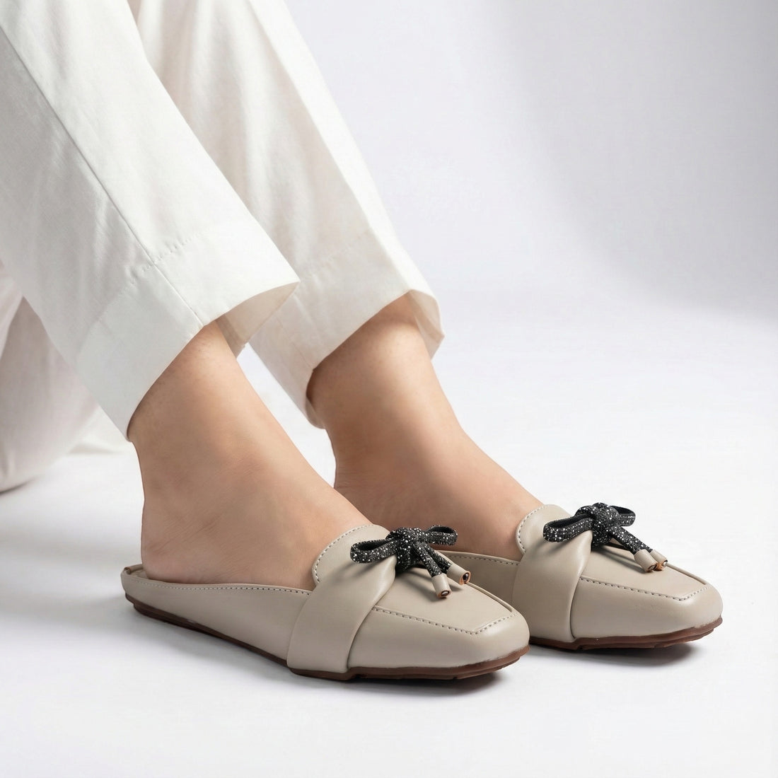 M011385 half shoes