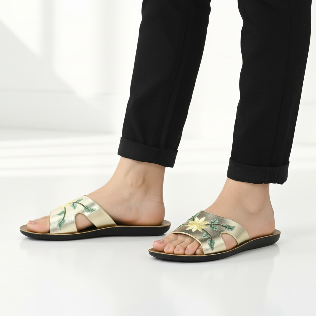 M01109 slipper