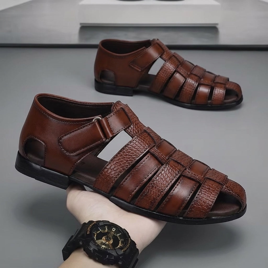 M011789 men sandal