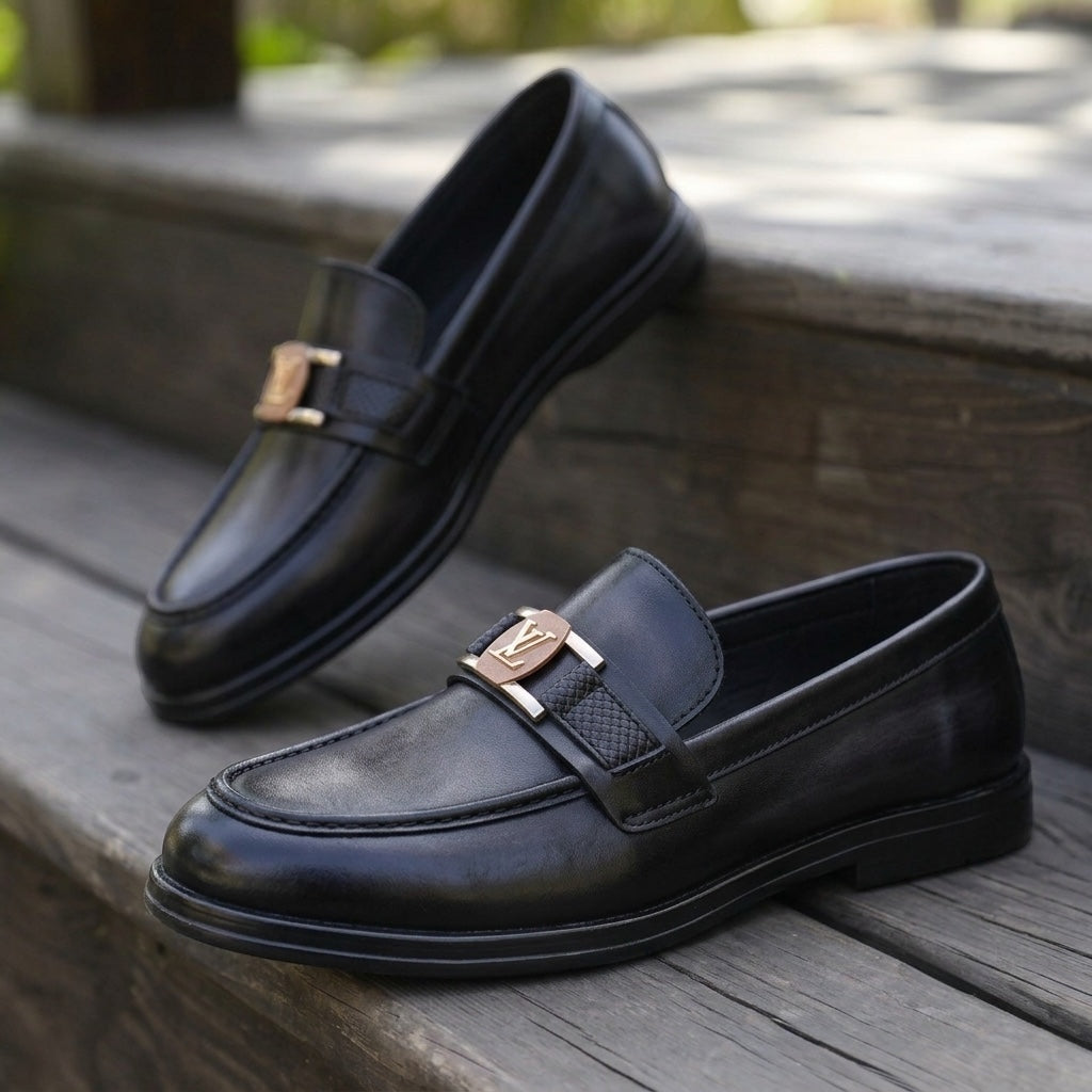 M011422 men shoes