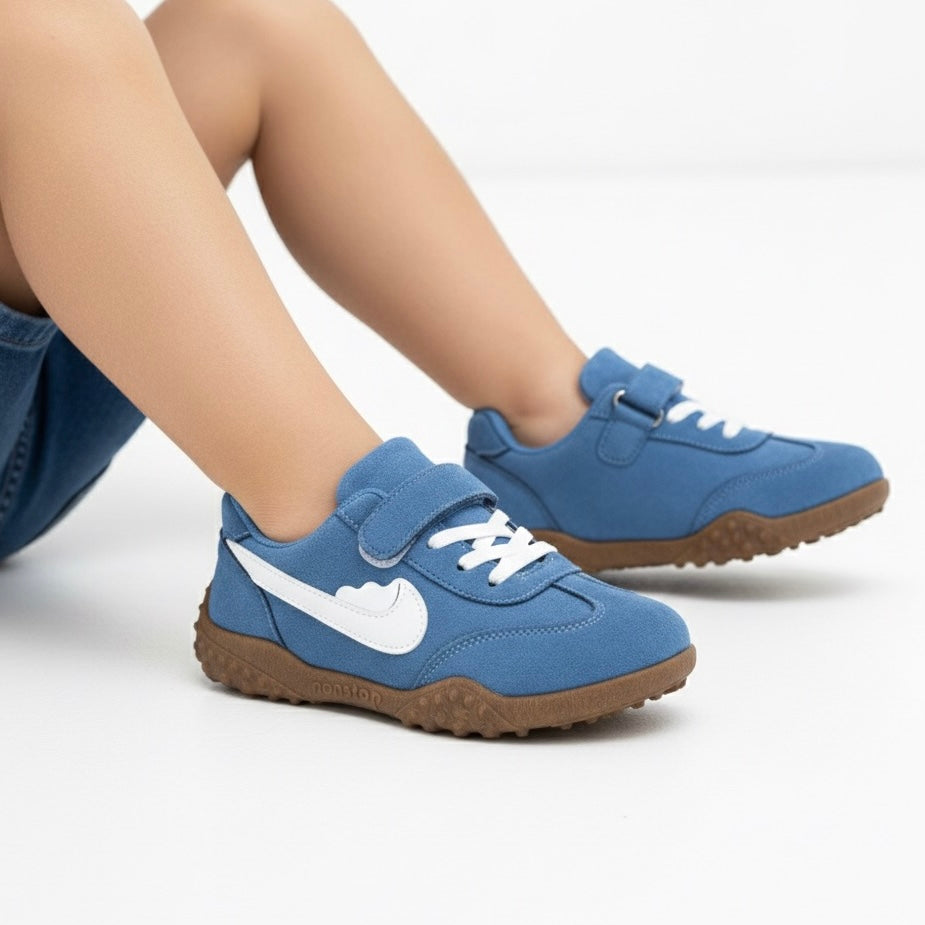 M011300 kids shoes