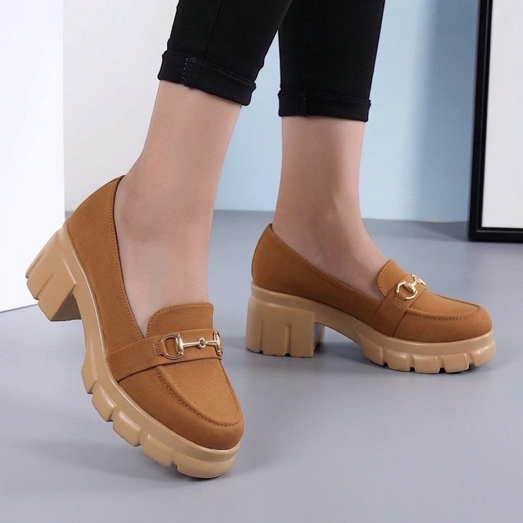 M011551 block heel
