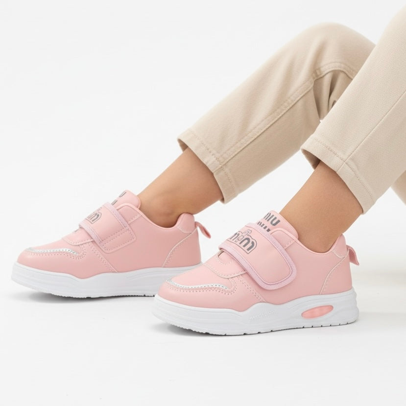 M011258 kids shoes