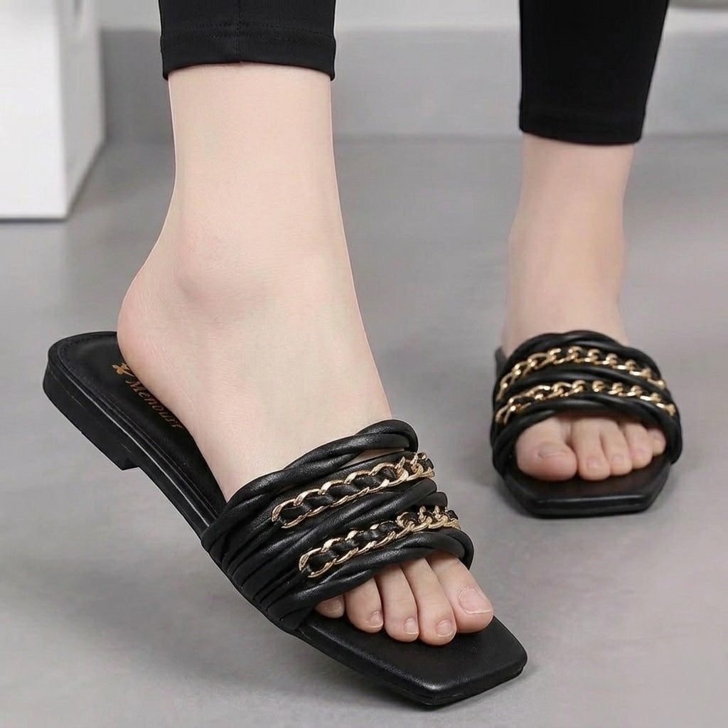 M011733 slipper
