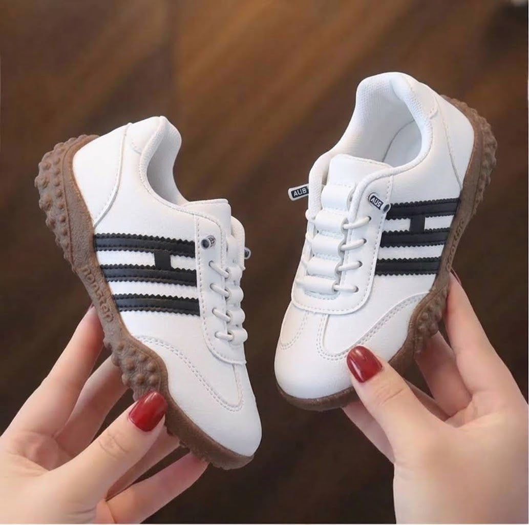 M012021 kids shoes