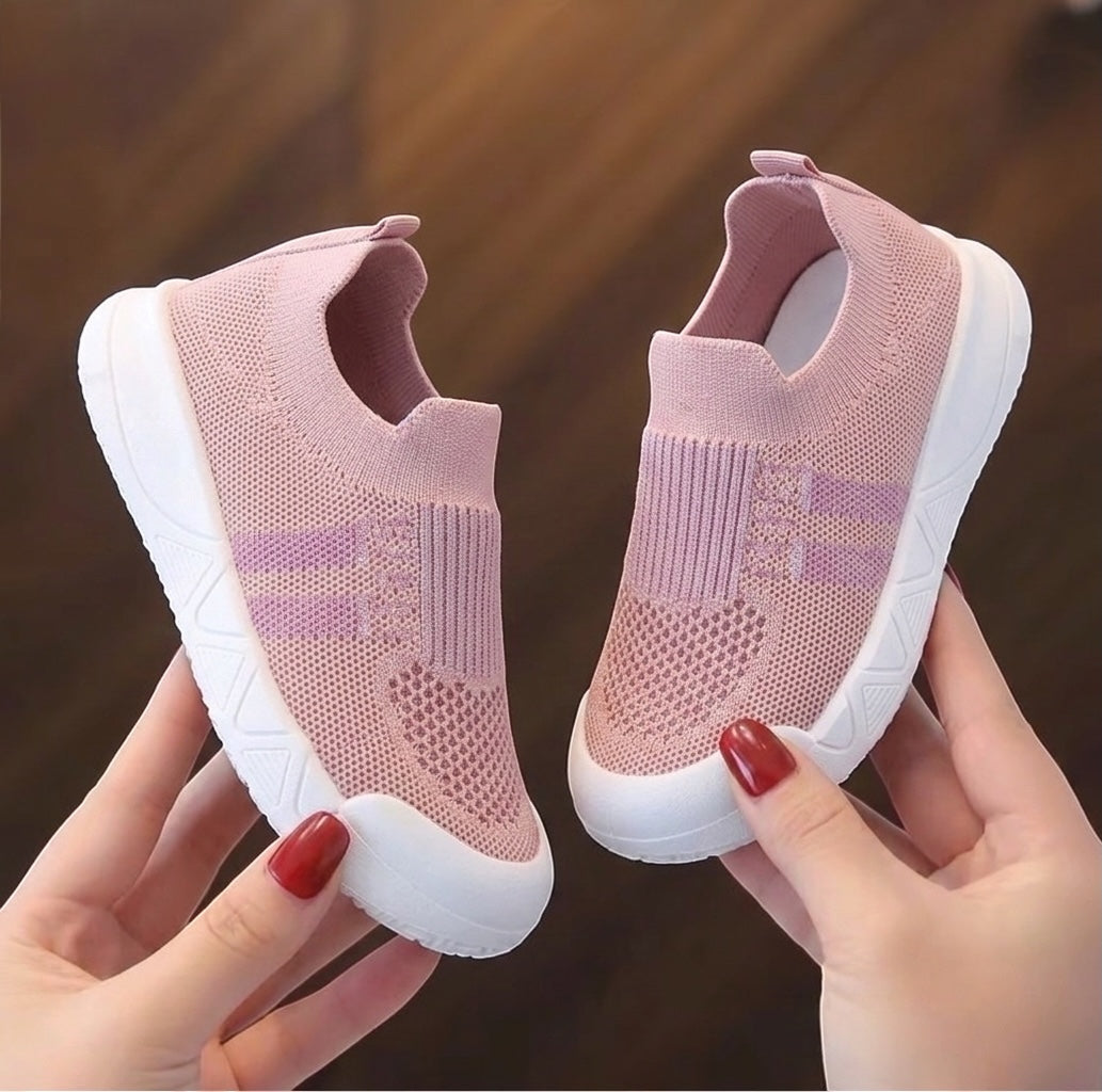 M011241 kids shoes