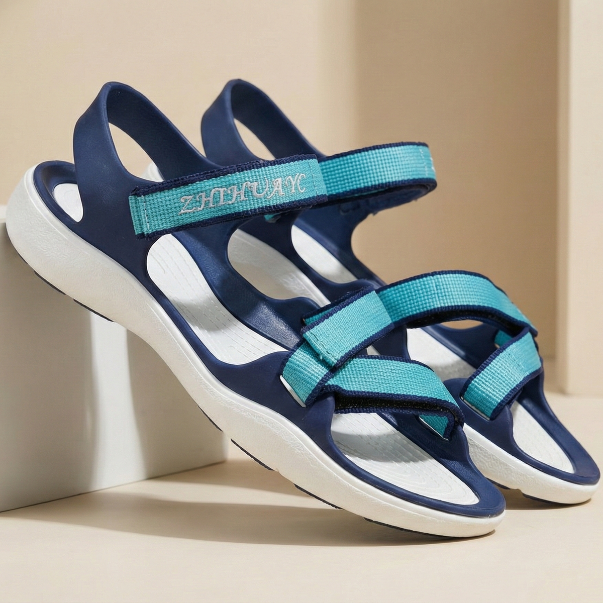 Clearance SALE Kt Zigzag Sandal