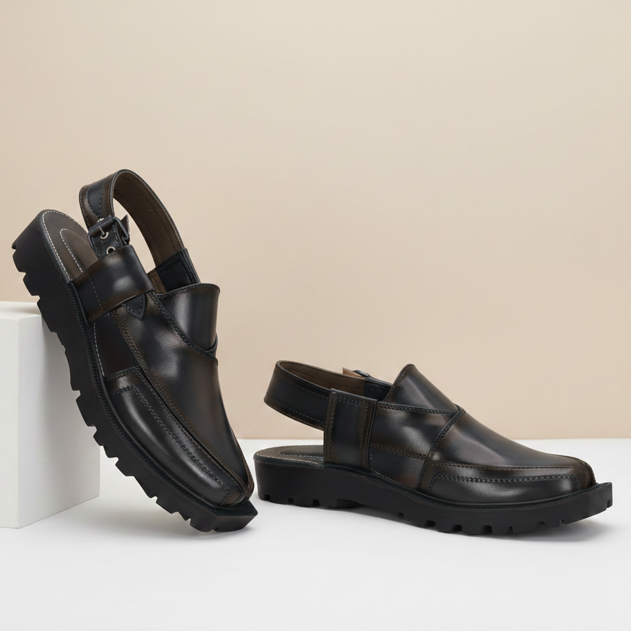 M011625 men sandal