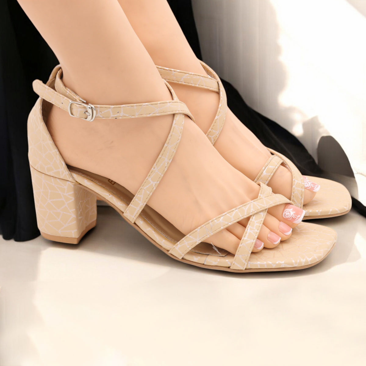 Cross strap heel-R14-1