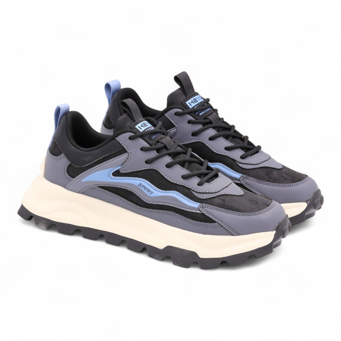 B63272 shoes