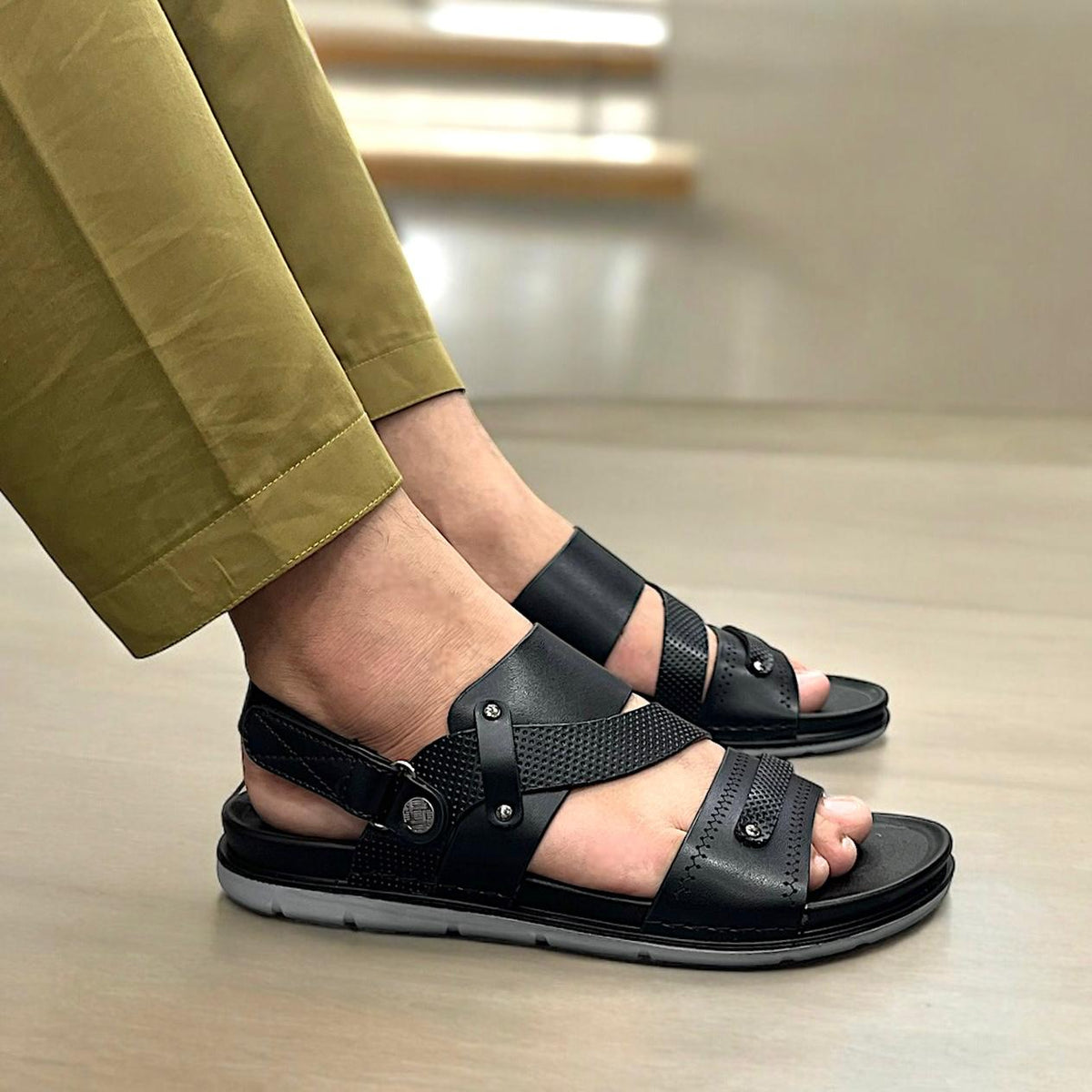 Legista men sandal