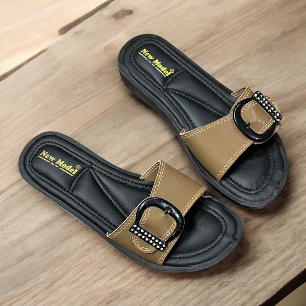 Single strap slipper