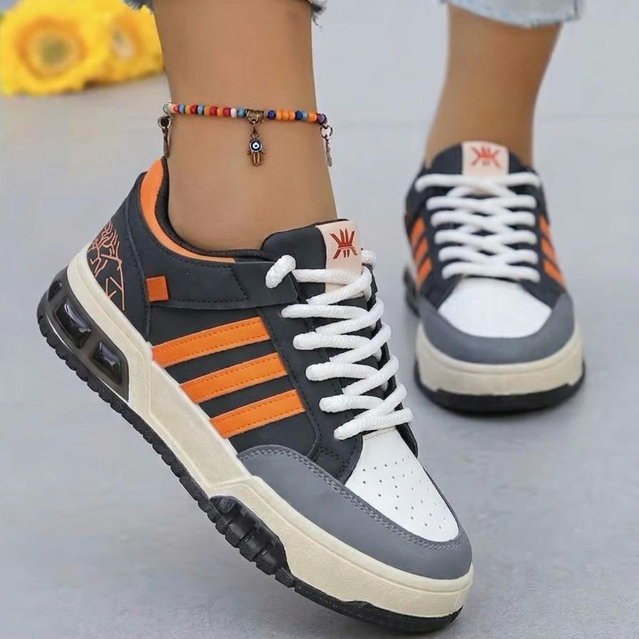 M011818 shoes
