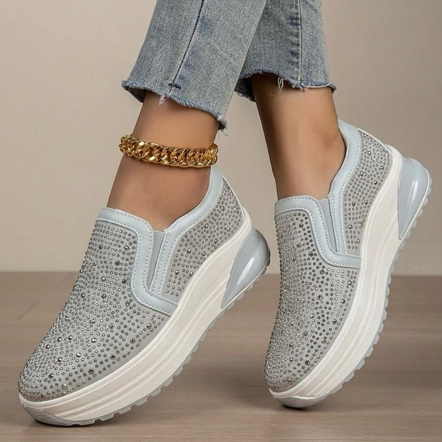 M011820 pearl shoes