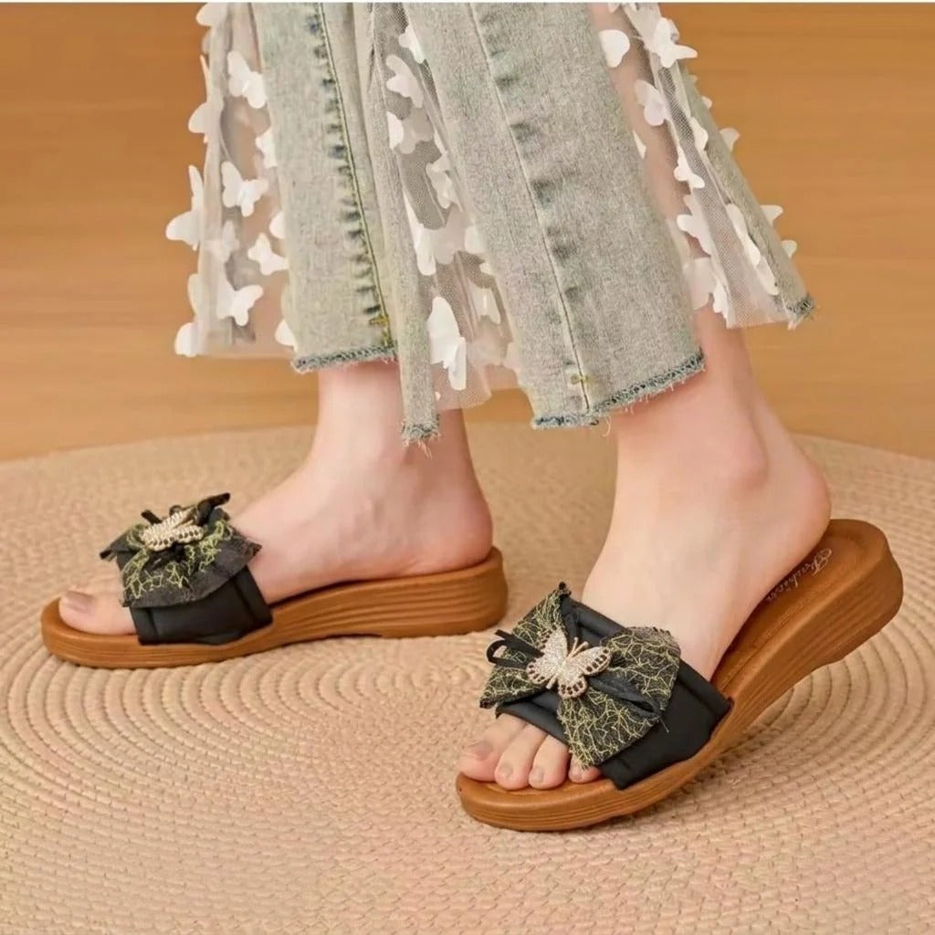 Farfala bow slipper