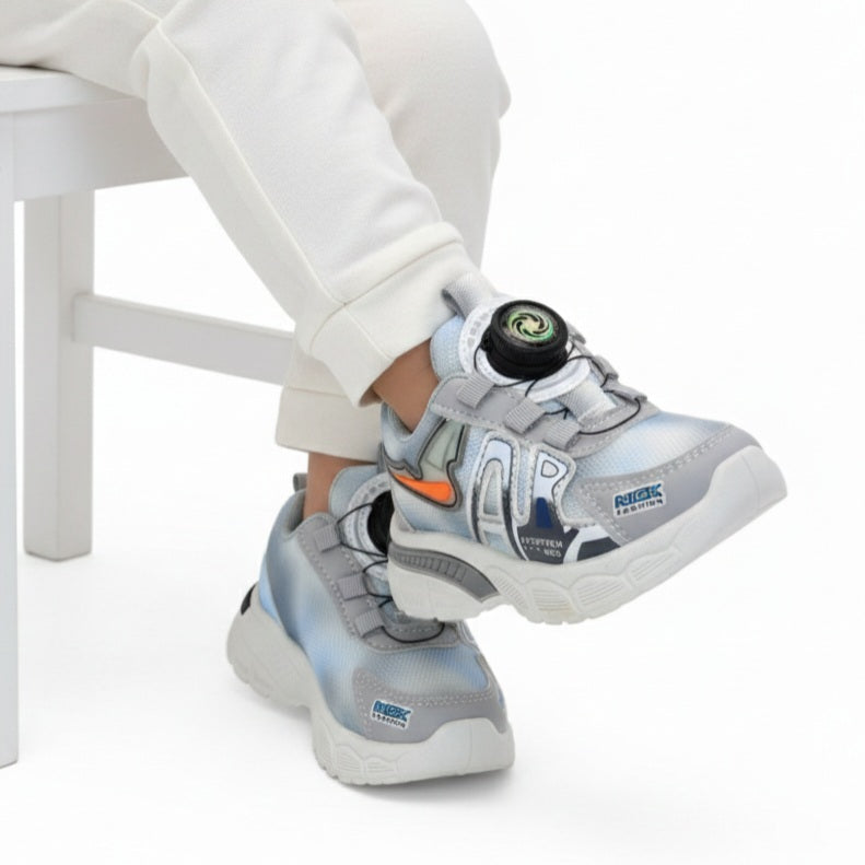 M011229 kids shoes