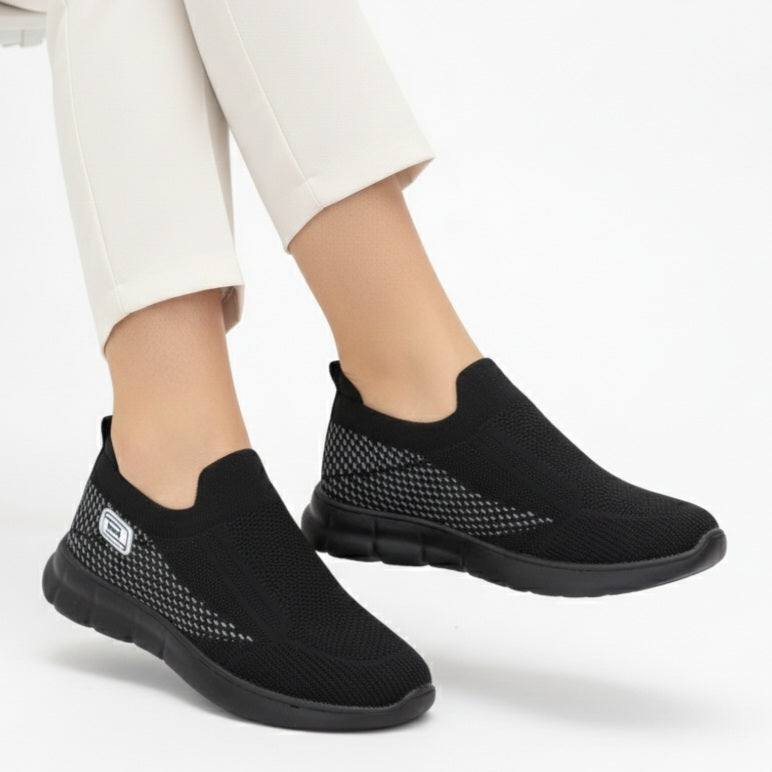 M011249 fabric shoes
