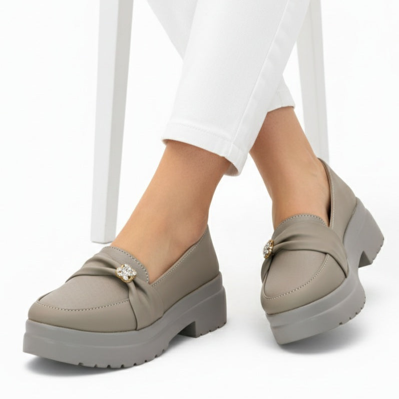 M011319 block heel