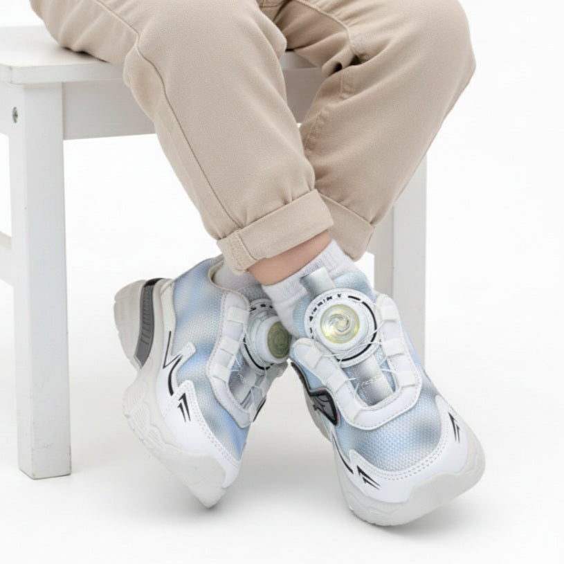 M011223 kids shoes