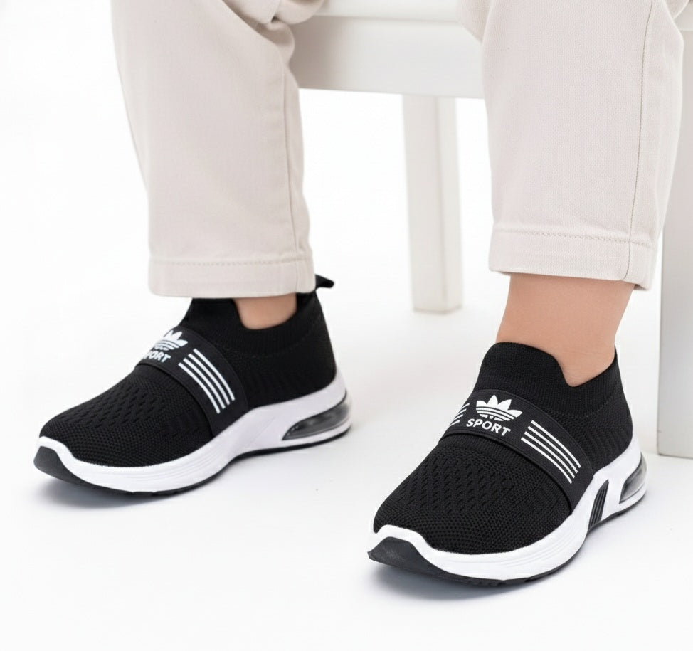 M011240 kids shoes