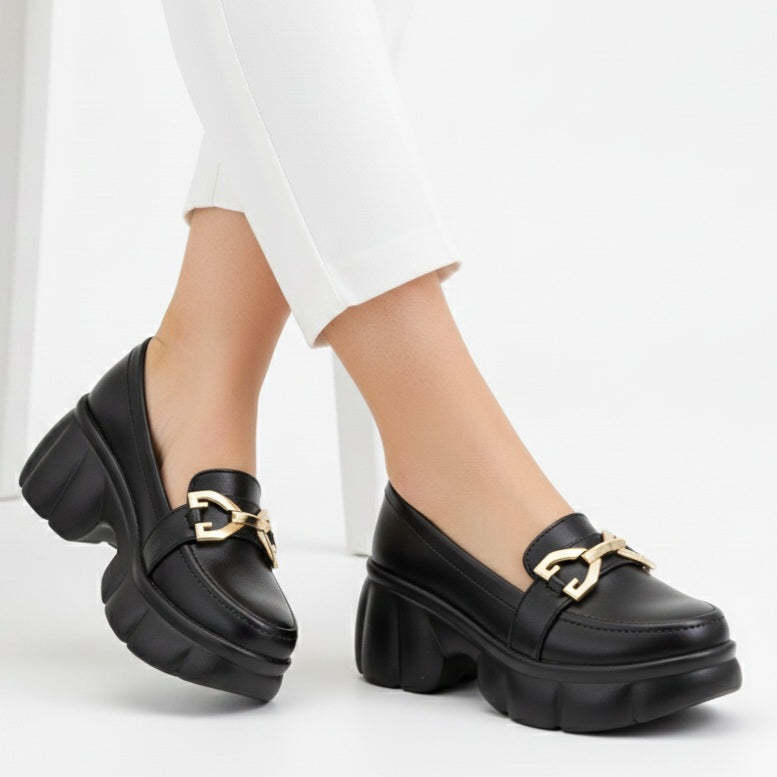 M011317 block heel