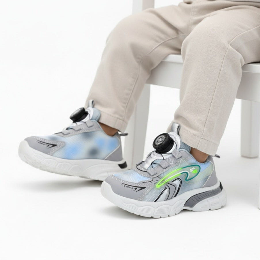 M011226 kids shoes