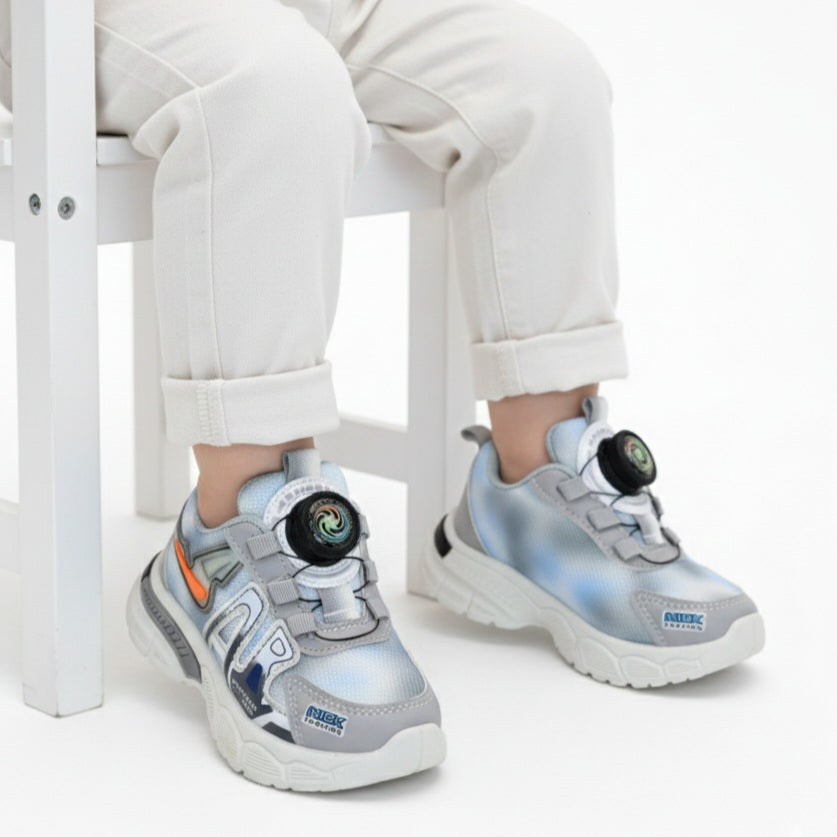 M011229 kids shoes