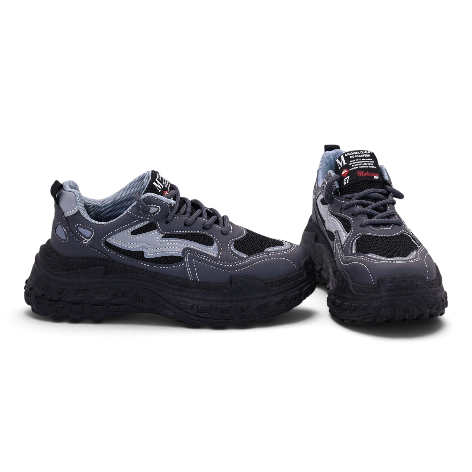M011881 shoes