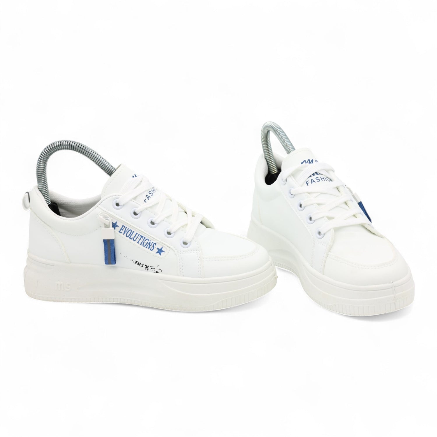 M01004 sneaker