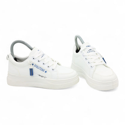 M01004 sneaker